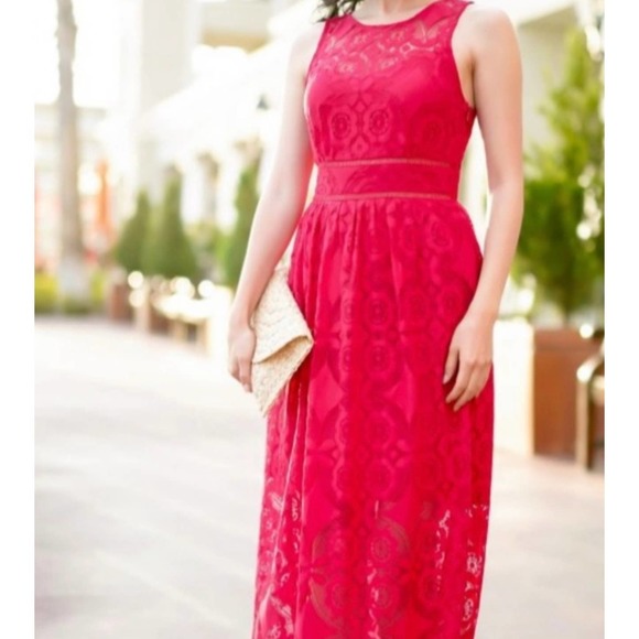 Red Lace Maxi Dress with Cut Out Back. Size Large - Picture 5 of 8